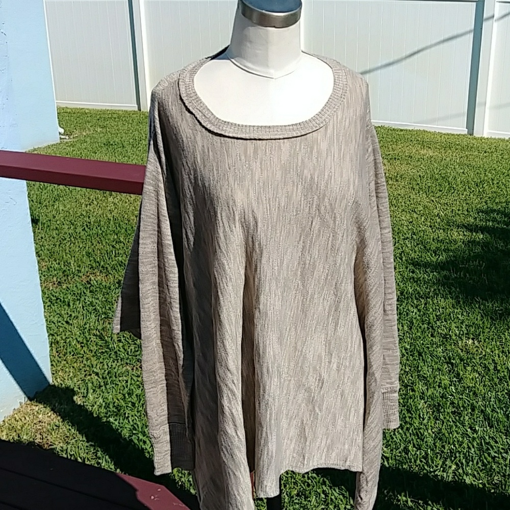 Knox Rose women's Top